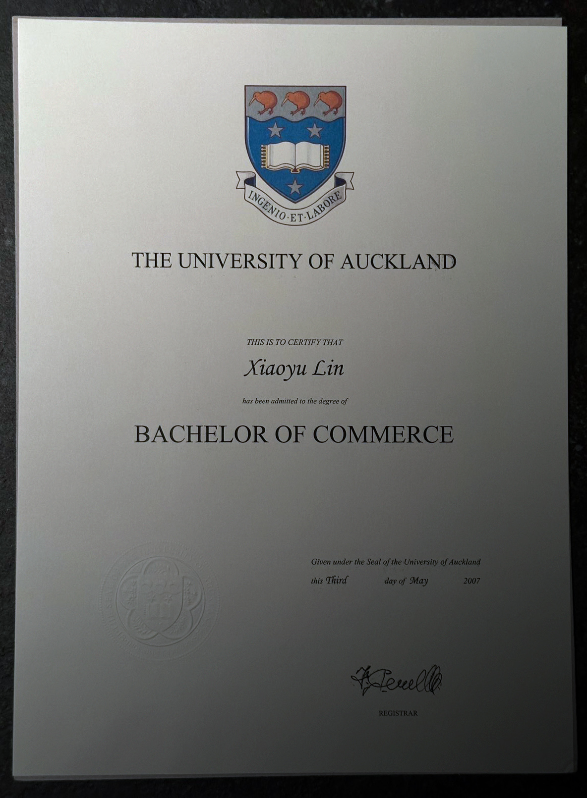 THE UNIVERSITY OF AUCKLAND BACHELOR OF COMMERCE Cap